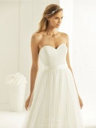Νυφικό Bianco Evento Mahalia